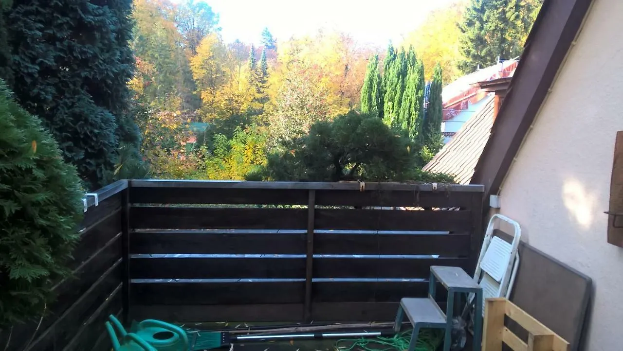 Gemütl. Ferienwohnung und Privatzimmer Hamburg 0*,