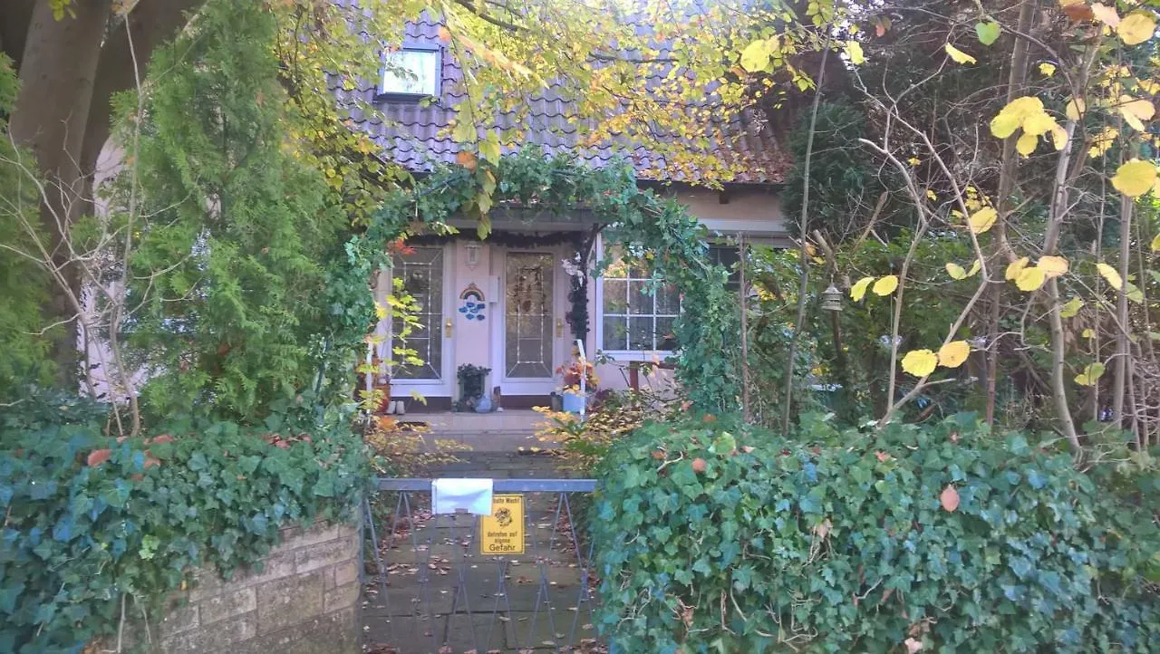 Apartment Gemuetl. Ferienwohnung Und Privatzimmer Hamburg Germany
