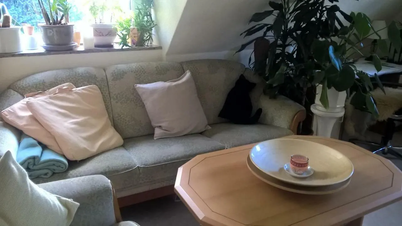 Gemuetl. Ferienwohnung Und Privatzimmer Hamburg Germany